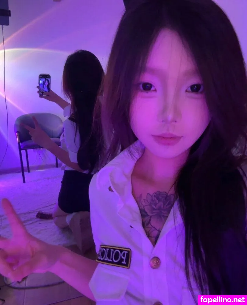 Ashley, ashleyofficial, welfarebuy Nude Leaked OnlyFans Photo #FDmZFeZbJQ