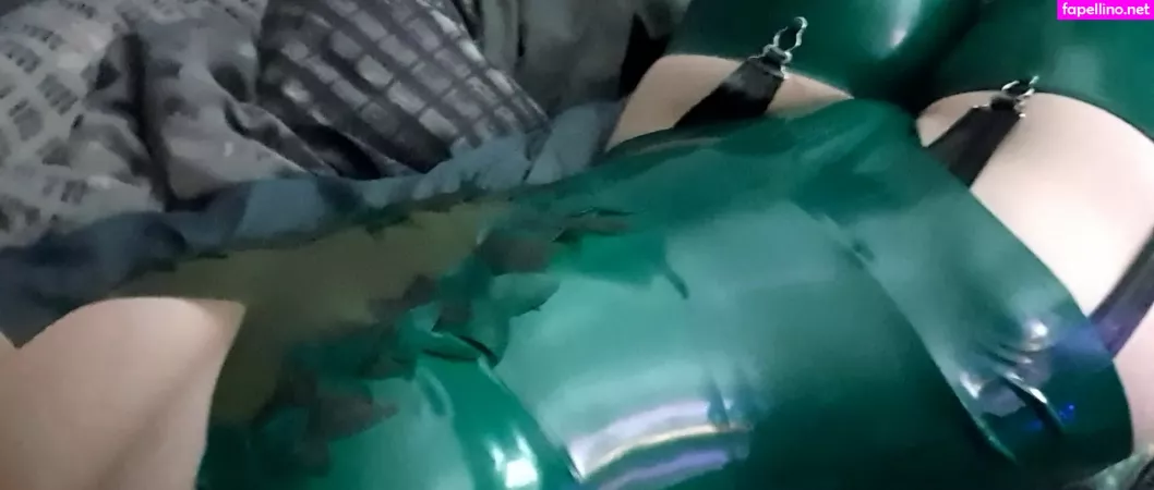 Rubber Kitty Rosa OnlyFans Thumbnail #0nSkMnFXzz