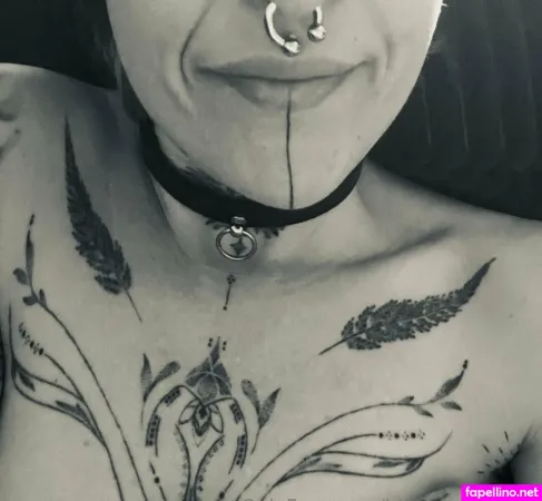 Rubber Tulip OnlyFans Thumbnail #Sjiwldp75G