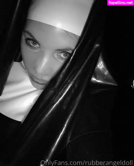 Rubberangeldoll OnlyFans Thumbnail #9Q1sp7sTeD