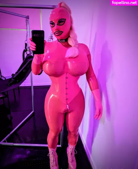 Rubberbuns OnlyFans Thumbnail #XCN9NQY1nl