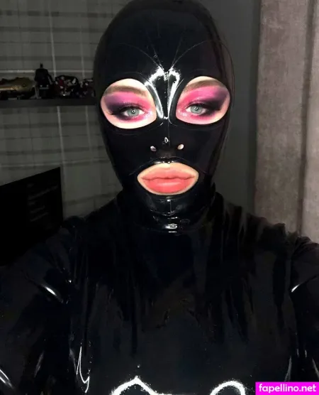 Rubberdollalice OnlyFans Thumbnail #26BFO2kgNU