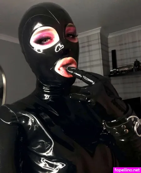 Rubberdollalice OnlyFans Thumbnail #tYu2BWXgfi