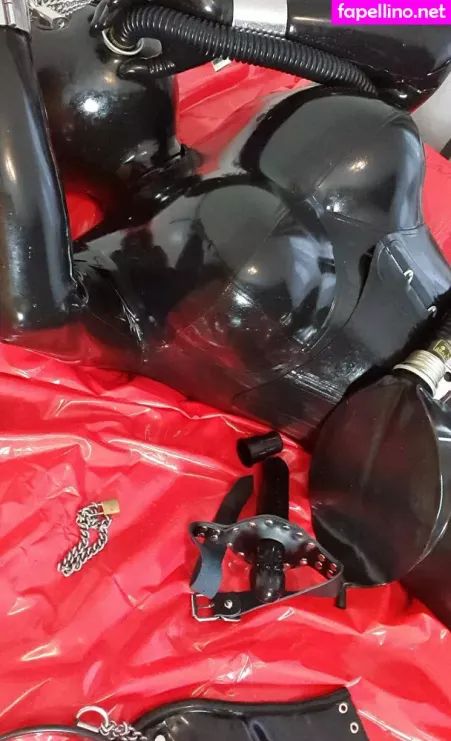 Rubberdollemma OnlyFans Thumbnail #N5Ygev06Sb
