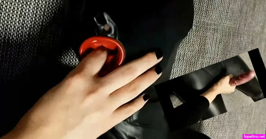 Rubberdollruby OnlyFans Thumbnail #ZpgOVwpA6D