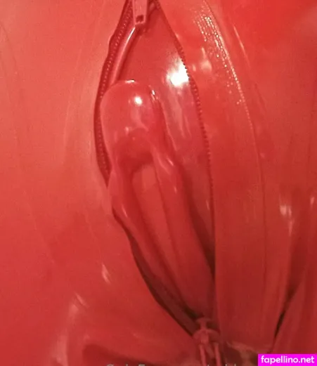 Rubberdollruby OnlyFans Thumbnail #ePvM0Z1zCM