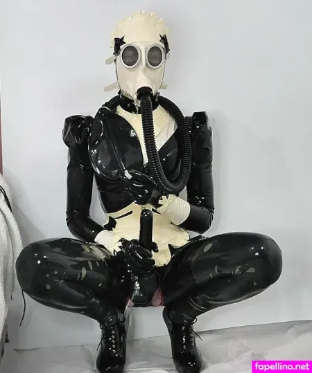 Rubberloralei Main Profile Photo