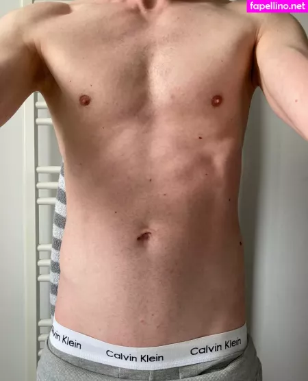 Rubberskaterboy OnlyFans Thumbnail #CTnr5uwHzG