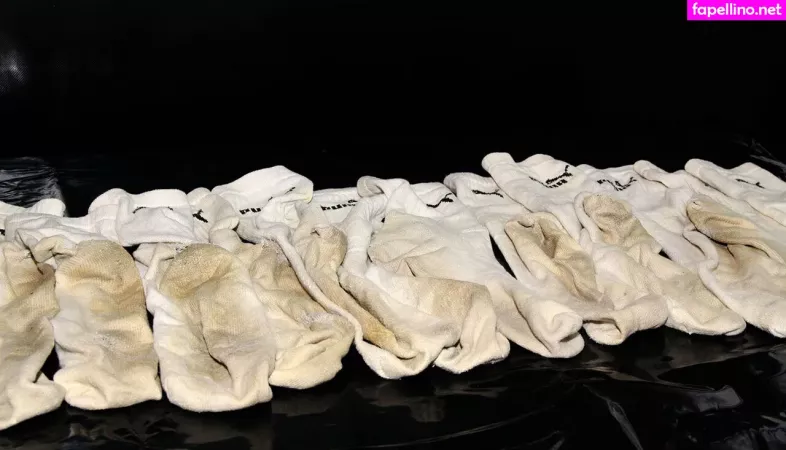 Rubberskaterboy OnlyFans Thumbnail #O65BX6TDe4