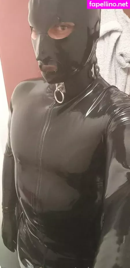 Rubbersorcerer OnlyFans Thumbnail #RWXdUPOXXR