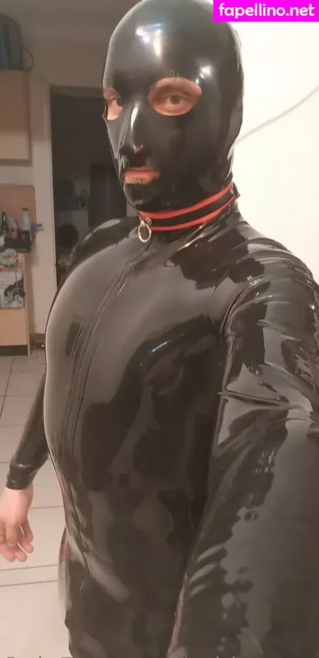Rubbersorcerer OnlyFans Thumbnail #XGMLcXocoV
