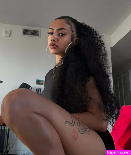 Rubi Skies 1 OnlyFans Thumbnail #MgcrQiRdjR