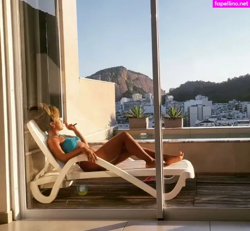 Rubia Gabi OnlyFans Thumbnail #soPfDJltkY