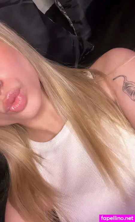 Rubiasophiee OnlyFans Thumbnail #0JVgHfZfsT
