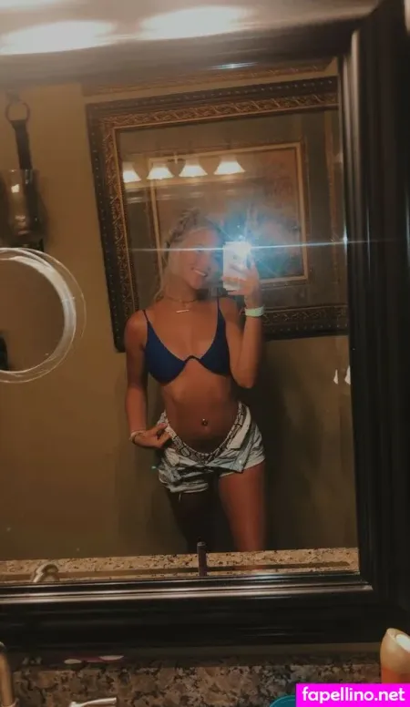 Ruby Arnold OnlyFans Thumbnail #Ag2CGsHENj