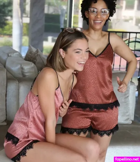 Ruby Dixon OnlyFans Thumbnail #0g6s6dU4jd