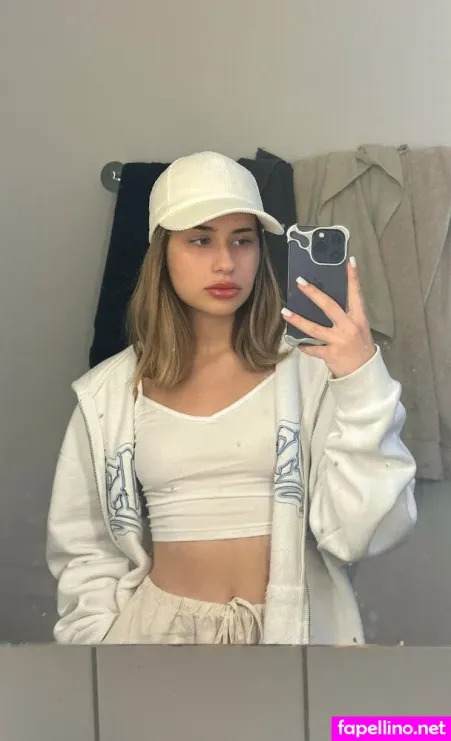 Ruby Eilish OnlyFans Thumbnail #XOpwxVQsrf