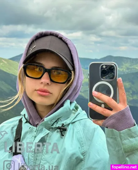 Ruby Eilish OnlyFans Thumbnail #ts2OzVOm7c