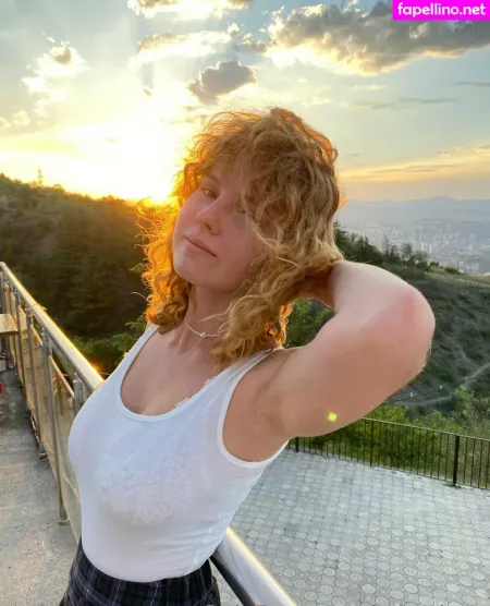 Ruby Lynx OnlyFans Thumbnail #kxPJArXHOM