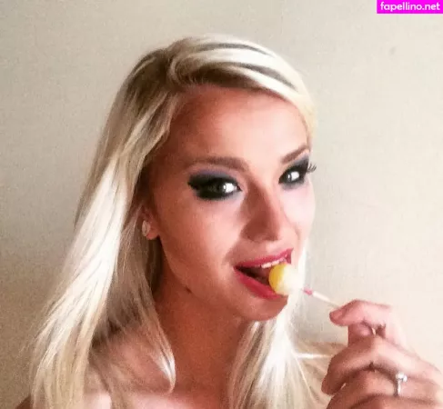 Ruby Rogue OnlyFans Thumbnail #8sxREdSqg4