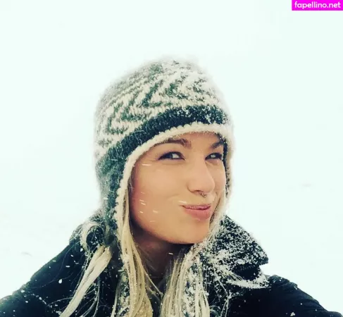 Ruby Rogue OnlyFans Thumbnail #fiDwcHbSgD