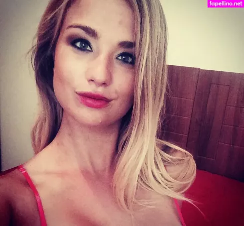 Ruby Rogue OnlyFans Thumbnail #raq94P1TGo