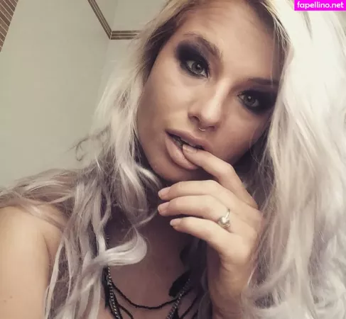 Ruby Rogue OnlyFans Thumbnail #rulDWwR7n7