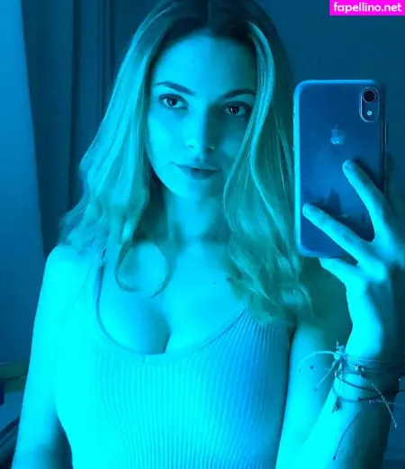 Ruby Salvo OnlyFans Thumbnail #dYVx53cVjp