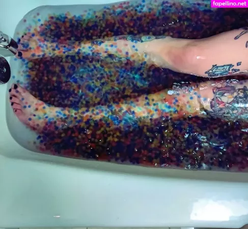 Ruby Wolff OnlyFans Thumbnail #9pRBSYLqjF