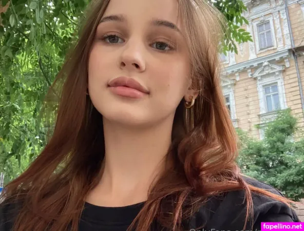 Rubypixie OnlyFans Thumbnail #jE2yV2OAo7