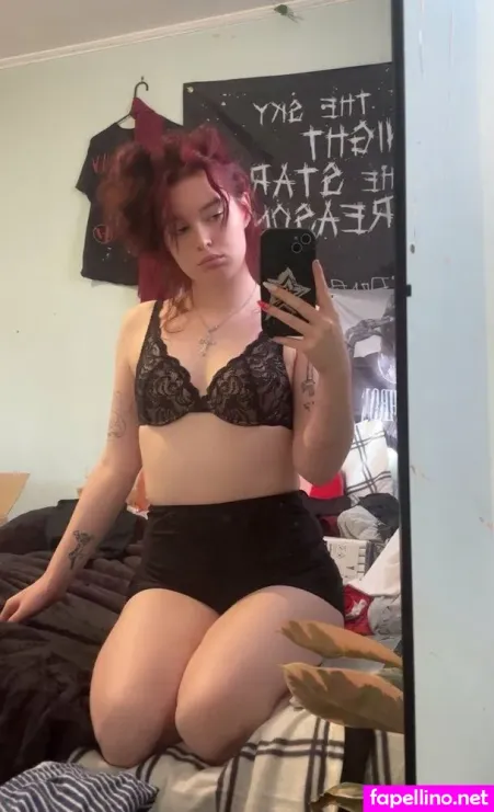 Rubyscherryx OnlyFans Thumbnail #LyhjKdKNWe