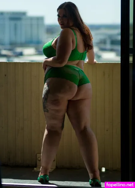 Rubysinclaire OnlyFans Thumbnail #83Cl3zKIVK