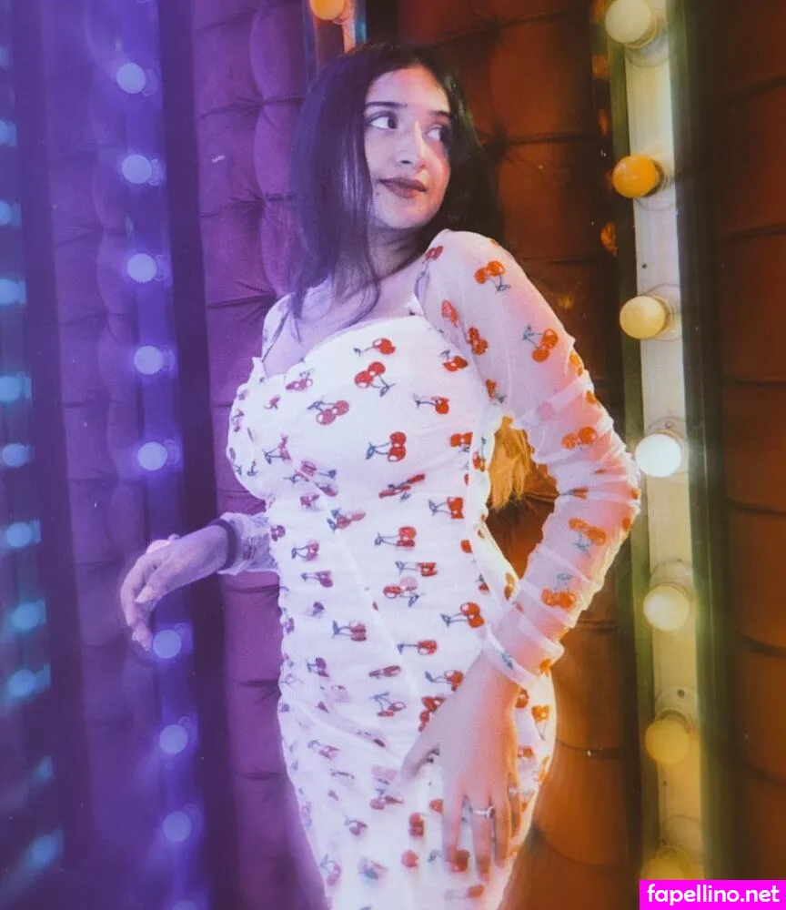 xruchika Nude Leaked OnlyFans Photo #7YX20UcztH