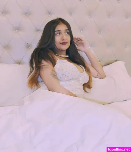 Ruchika Tandon OnlyFans Thumbnail #MA9LVtOoUz