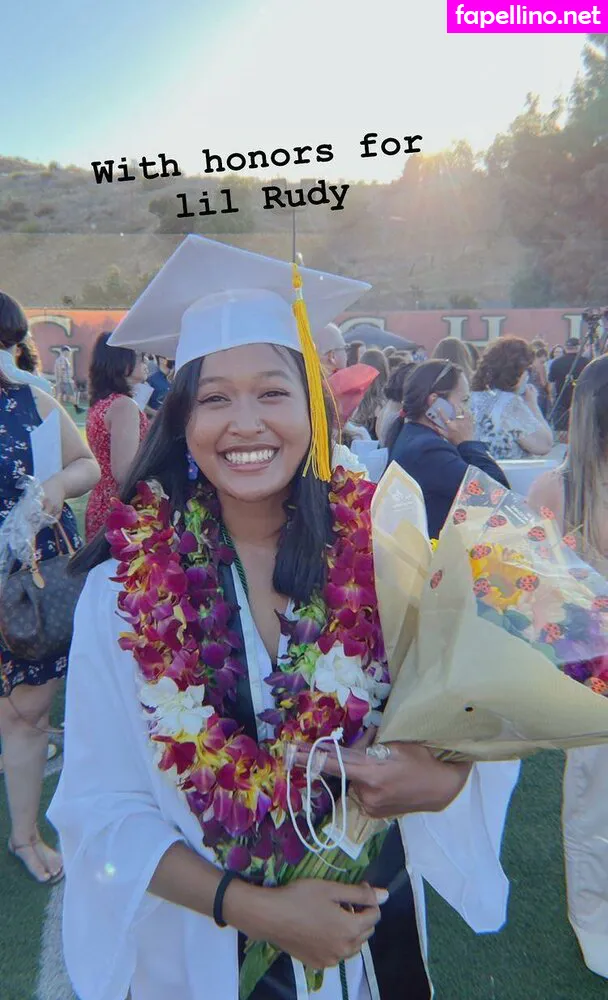 Bad Friends Rudy, bbygirljules, yannahkss Nude Leaked OnlyFans Photo #EImLVuvs7N