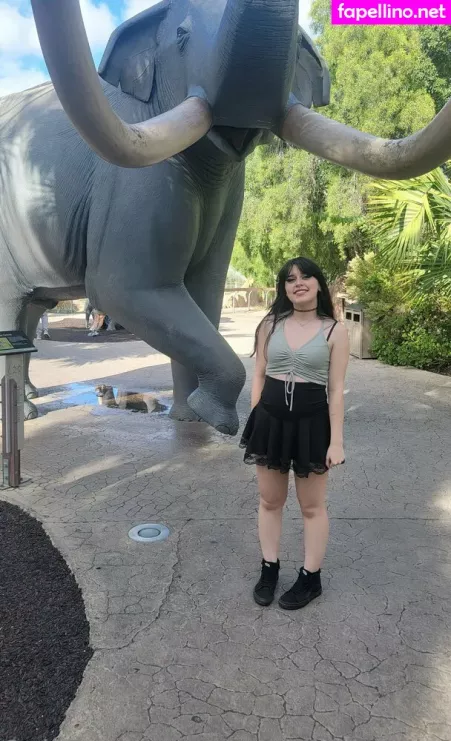 Rue Hernandez OnlyFans Thumbnail #PnUrnsQDMS