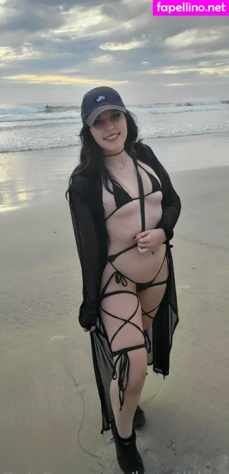 Rue Hernandez OnlyFans Thumbnail #yNVpEZZUwS