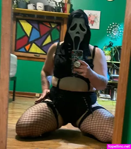 Rue696969 OnlyFans Thumbnail #0InGGlBogi