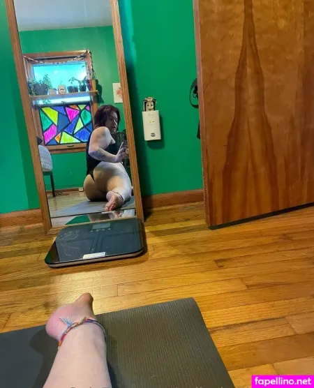 Rue696969 OnlyFans Thumbnail #FzJ55PJhsg