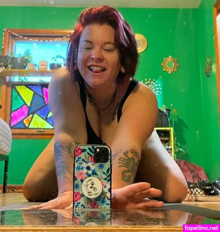 Rue696969 OnlyFans Thumbnail #OOGPk7iPN5