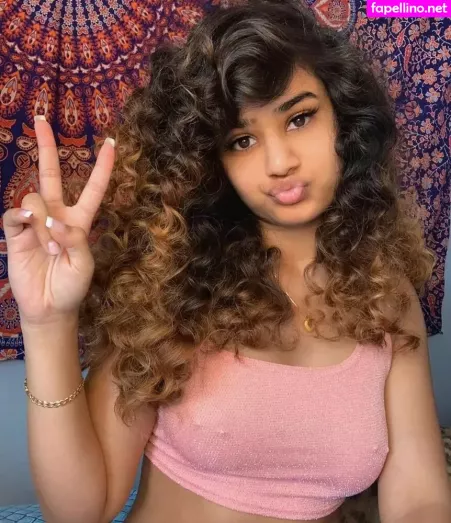 Ruhana X OnlyFans Thumbnail #WZm0IKii71