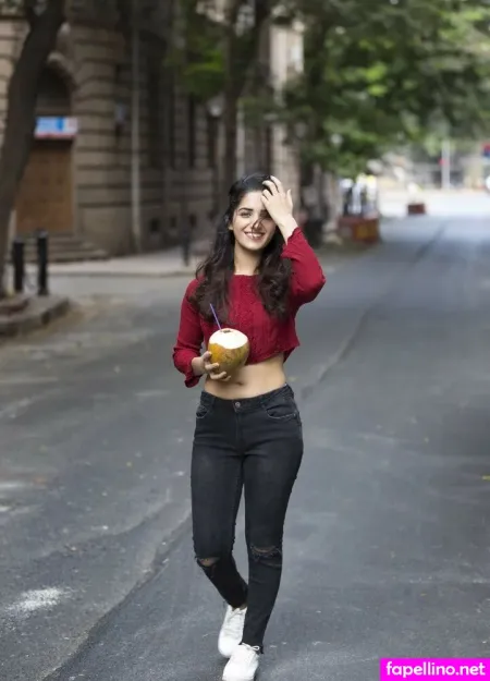 Ruhani Sharma OnlyFans Thumbnail #GmQvMRmDY5