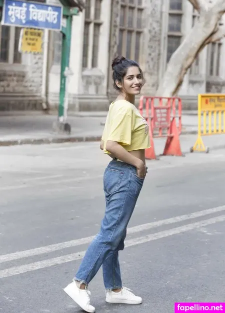 Ruhani Sharma OnlyFans Thumbnail #yxxg8vESKf