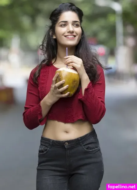 Ruhani Sharma OnlyFans Thumbnail #zxf56GRyQZ