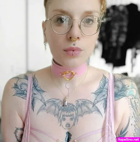 Ruja Morgenstern OnlyFans Thumbnail #EAmg9Eg9yU