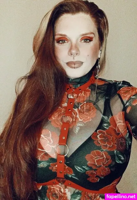 Ruja Morgenstern OnlyFans Thumbnail #SqamXu5sNy