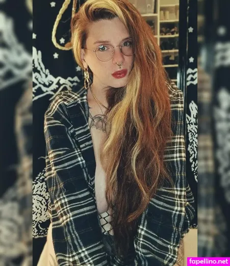 Ruja Morgenstern OnlyFans Thumbnail #Z6cc8H8BAL