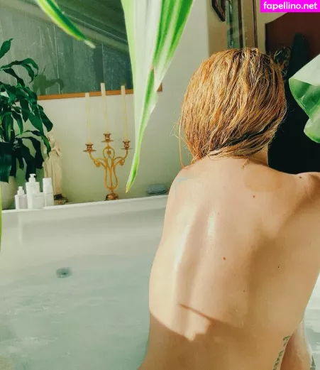 Rumer Willis OnlyFans Thumbnail #9GjW5DaC9N
