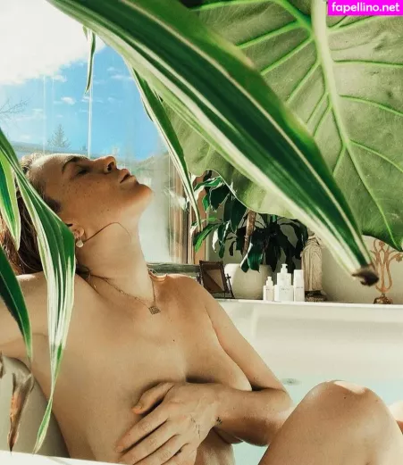 Rumer Willis OnlyFans Thumbnail #MIoZyDsW7z