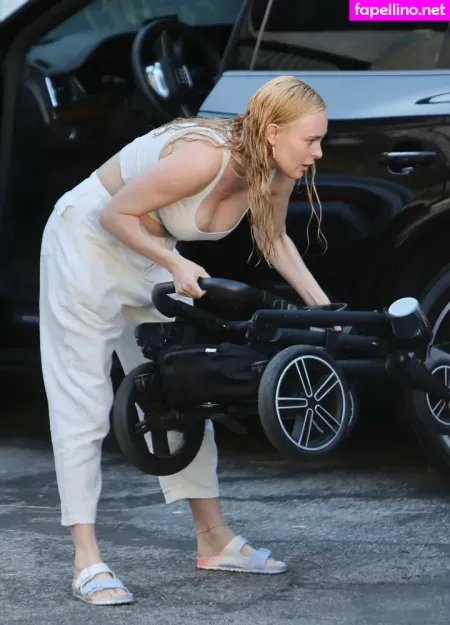 Rumer Willis OnlyFans Thumbnail #pIyqmR92o0